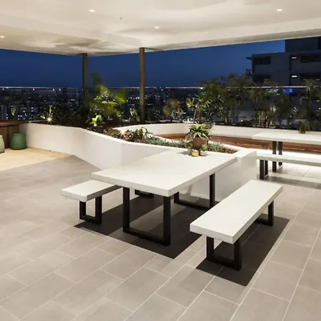 2br Privately Managed, Free Carpark, Wifi, Pool In Panorama Bowen Hills Apartment Brisbane