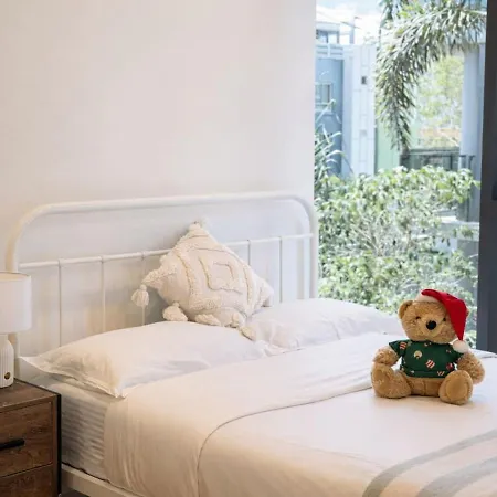 Apartment Cordelia St Pool And Gym 30806-2 Brisbane
