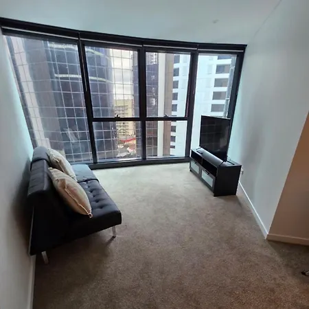 Upper Skyrise Unit Cbd Pool Gym * Brisbane