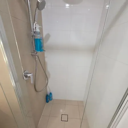 Upper Skyrise Unit Cbd Pool Gym