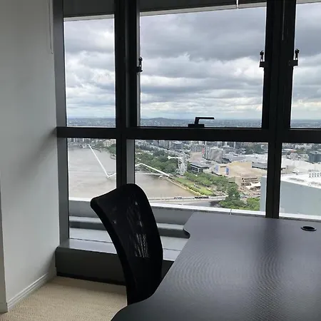 Apartment Modem Two Bedroom In Inner Cbd