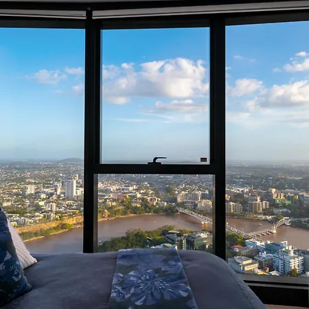 Apartment Skylight With Free Parking Brisbane