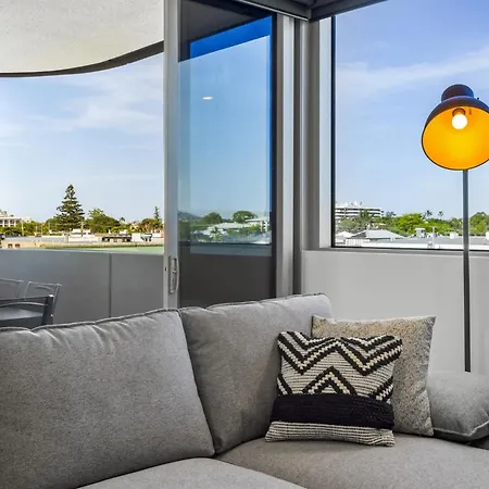 Gabba Retreat - Rooftop Pool & Stunning View *