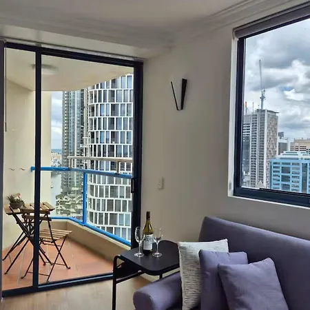 Pool & Gym & Parking * Brisbane