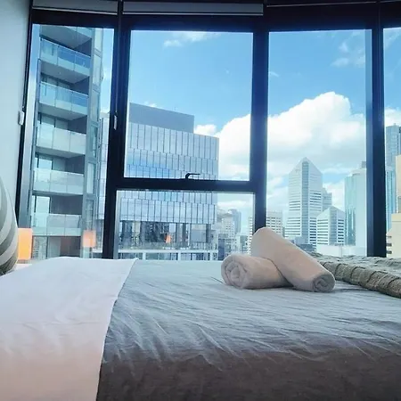 Cozy & Stylish 1b In The Heart Of C34 Brisbane