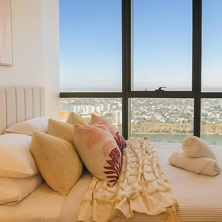 Apartment 2br Botanic Serenity - Queens Wharf Lv 49 Luxury Bne River Brisbane