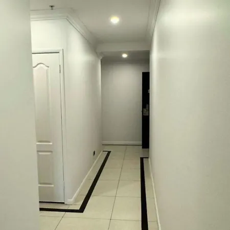 Apartment Sophisticated 3br At Brisbane