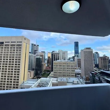 Apartment Lights Escape 2br Near South Bank