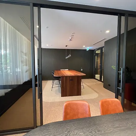 Apartment Riverside Modern 2br East With Parking Brisbane
