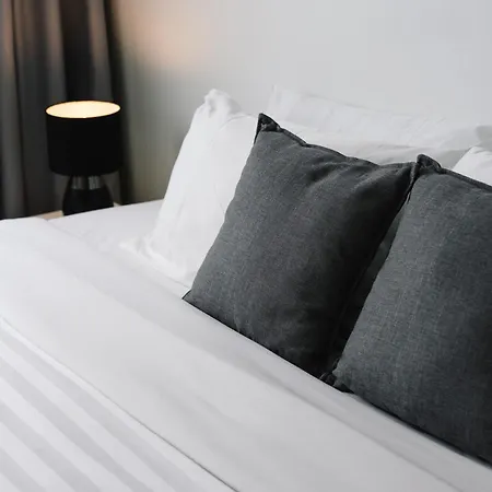 Bright 2br With Sofa Bed In Woolloongabba Apartment Brisbane