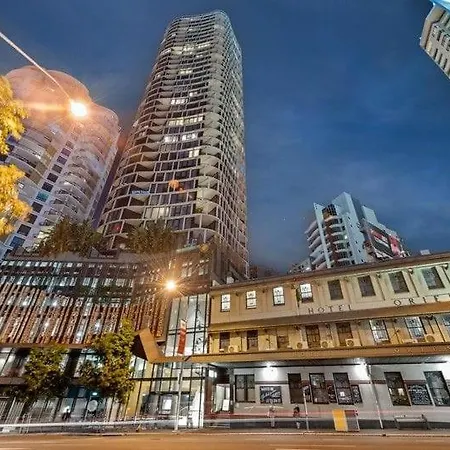 Premium Unit W/ Rooftop Pool In The Heart Apartment Brisbane