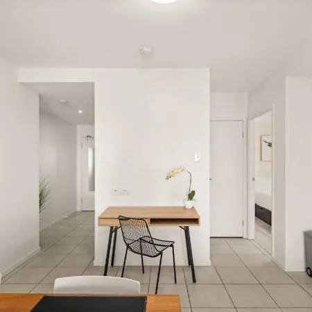 Cordelia Apartment