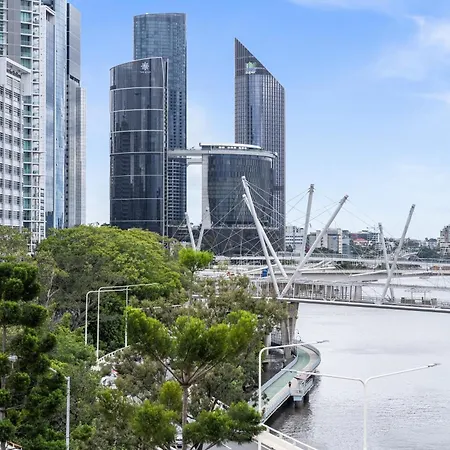 Apartment Bright Inner-city Near River View Brisbane