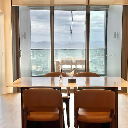 Luxury 3-bedroom With And River View