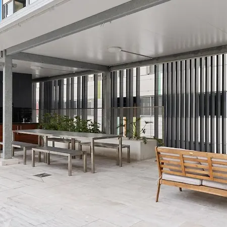 Immaculate Floor Views - 2bed-2bath-1car-pool