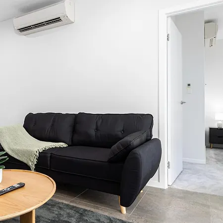 Spacious Panoramic 2br Apartment, Parking And Views *