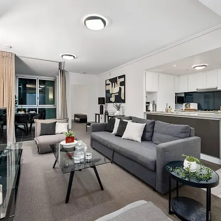 Apartment Dusk A Luxury 2bed 2bath Cbd Sky With Pool Parking And *
