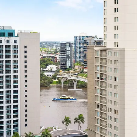 2-bed With River Views