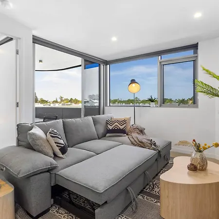 Gabba Retreat - Rooftop Pool & Stunning View Brisbane
