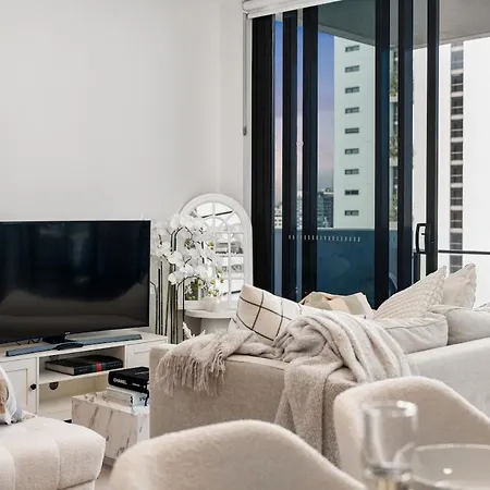 Cs - Gorgeous Views 2br W Parking, Pool & Gym * Brisbane