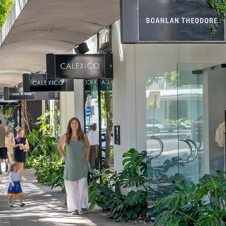 Immaculate Floor Views - 2bed-2bath-1car-pool * Brisbane