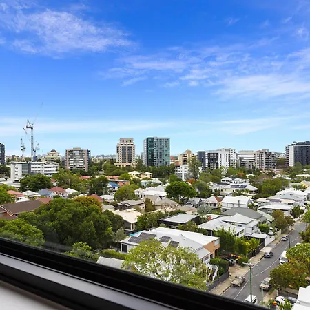 Apartment Spacious Panoramic 2br Apartment, Parking And Views *