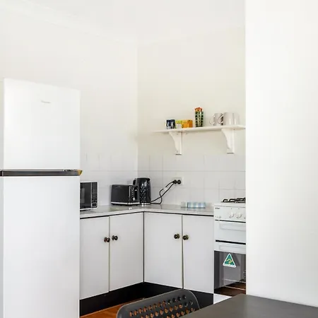 Quiet & Cozy Bulimba Escape Apartment Brisbane