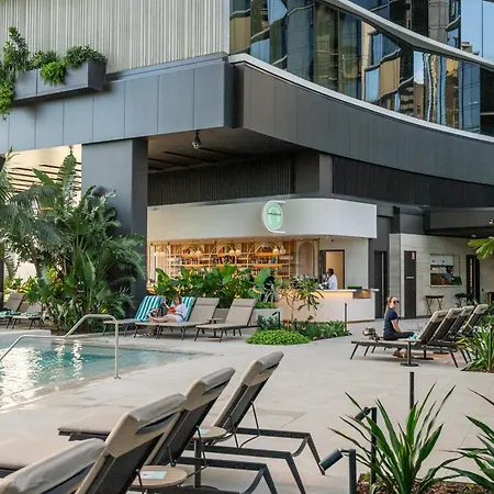 Apartment 1bedroom Sip In Style In Queens Wharf - Level 33 With And River View