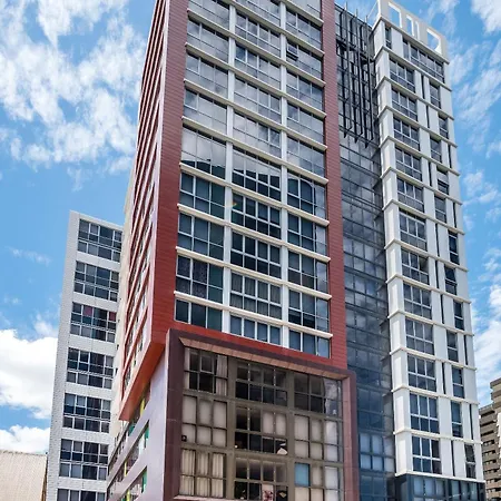 Fortitude Valley Escape With Pool, Gym & Parking * Brisbane