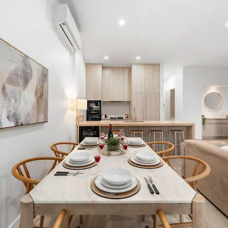 Dune Designer 2 Bedroom With River Views Parking Pool * Brisbane