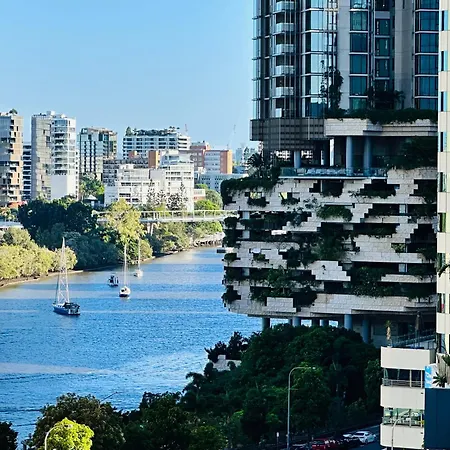 2 Bed In Brisbane