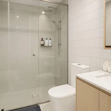 Apartment Milton Oasis Level 16- Luxury Near Milton Station Brisbane