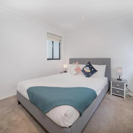 Family-friendly 2br Retreat Heart Of C35 *