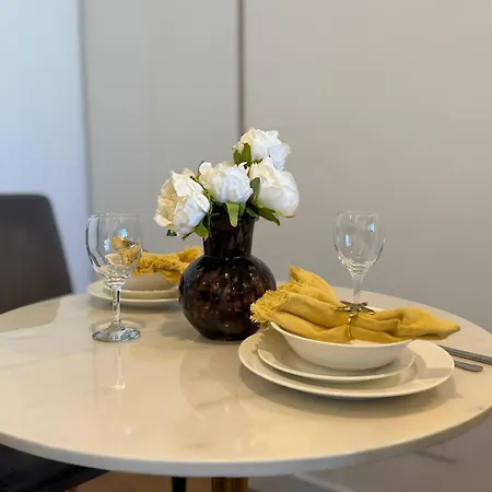 1br One Skyline With Pool, Free Parking And Gym *