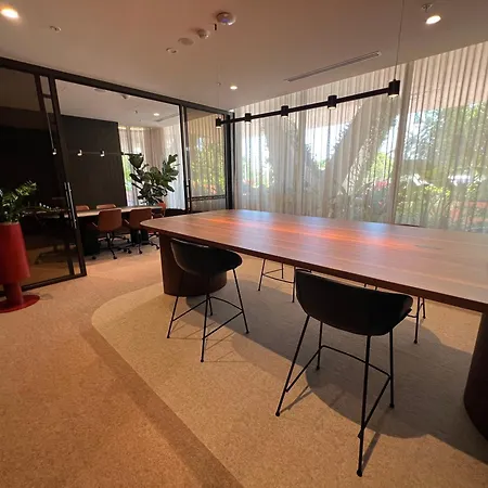 Apartment Riverside Modern 2br East With Parking *