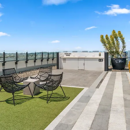 Bright 2br With Sofa Bed In Woolloongabba Apartment Brisbane