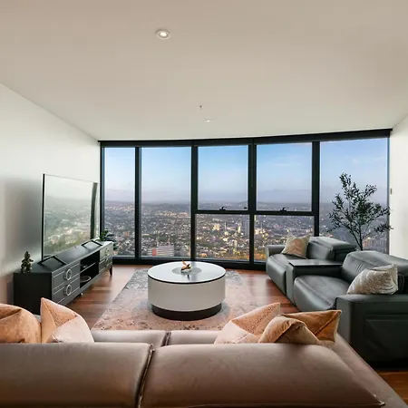 Apartment Skylight With Free Parking