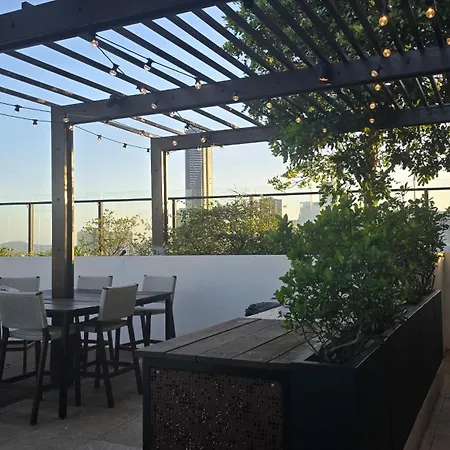 Apartment Fv 1br With Rooftop Pool *