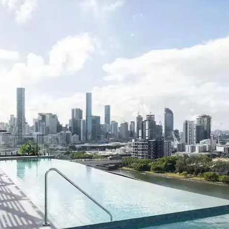 2br Boutique Only Mins To Suncorp Stadium & Bne Apartment *