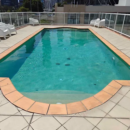 Riverfront Duplex With Unbeatable Connectivity Apartment