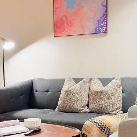 Street 2br2bath With Free Parking Brisbane