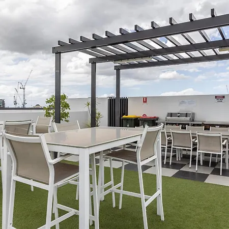 Spacious Panoramic 2br Apartment, Parking And Views Apartment Brisbane