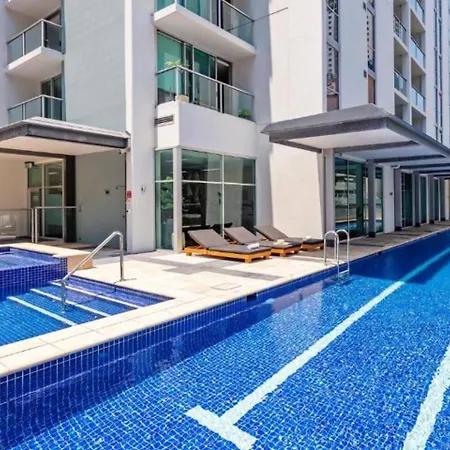 Apartment Dusk A Luxury 2bed 2bath Cbd Sky With Pool Parking And *