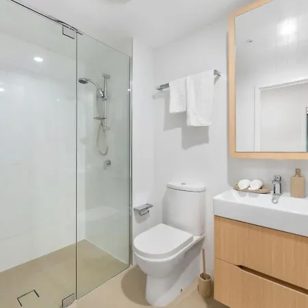 Zen Cozy 1 Bedroom With 2 Beds Pool Gym Sauna Brisbane