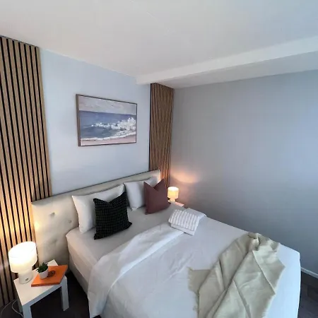 Apartment U2 Cute Fresh Unit Quiet Centre Newac Smarttv *