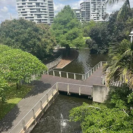 Apartment Inner Gem Next To St Andrews Hospital & Park