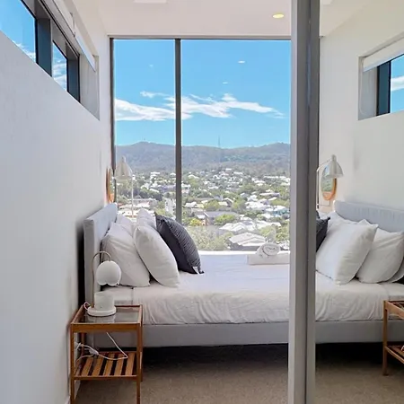 Apartment Amazing Views 2bd 2ba Homey Toowong Abode Pool M29