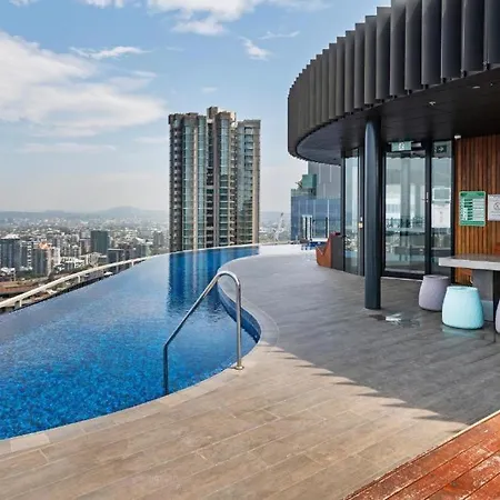 Apartment Premium Unit W/ Rooftop Pool In The Heart Brisbane