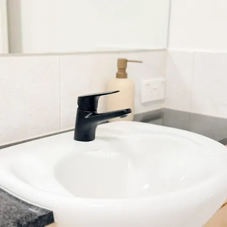 Apartment South Bank Penthouse - Streets Access - Free Parking *