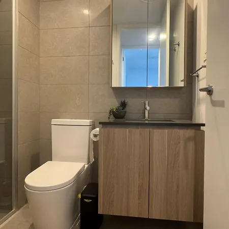Apartment Luxe 2br With Rooftop Pool And Cbd View *